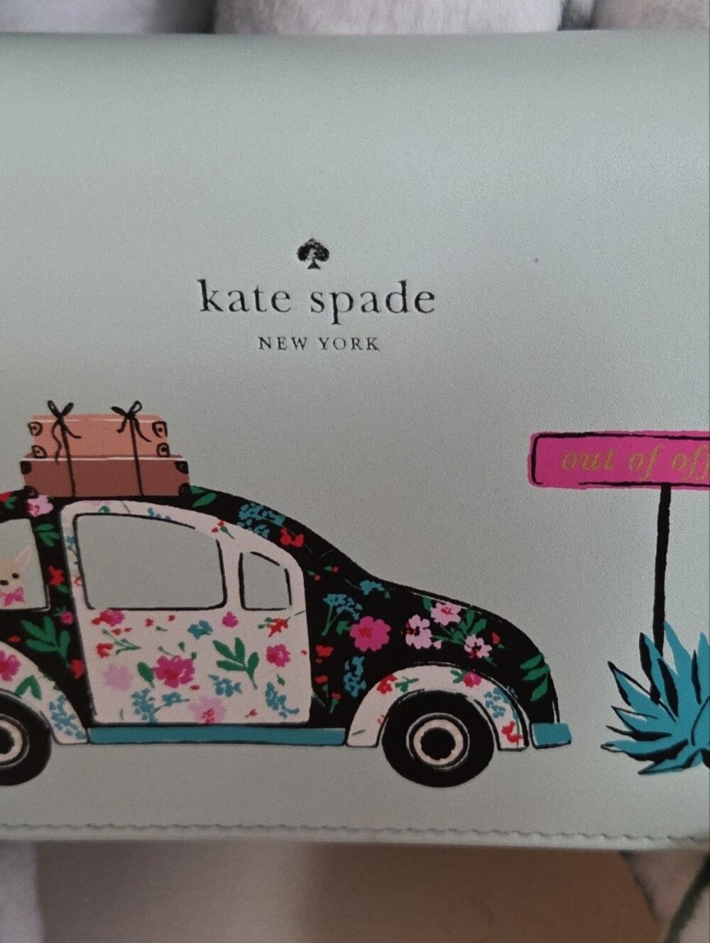 GUC Kate Spade Horizons Winni "Out Of Office" Crossbody Wallet